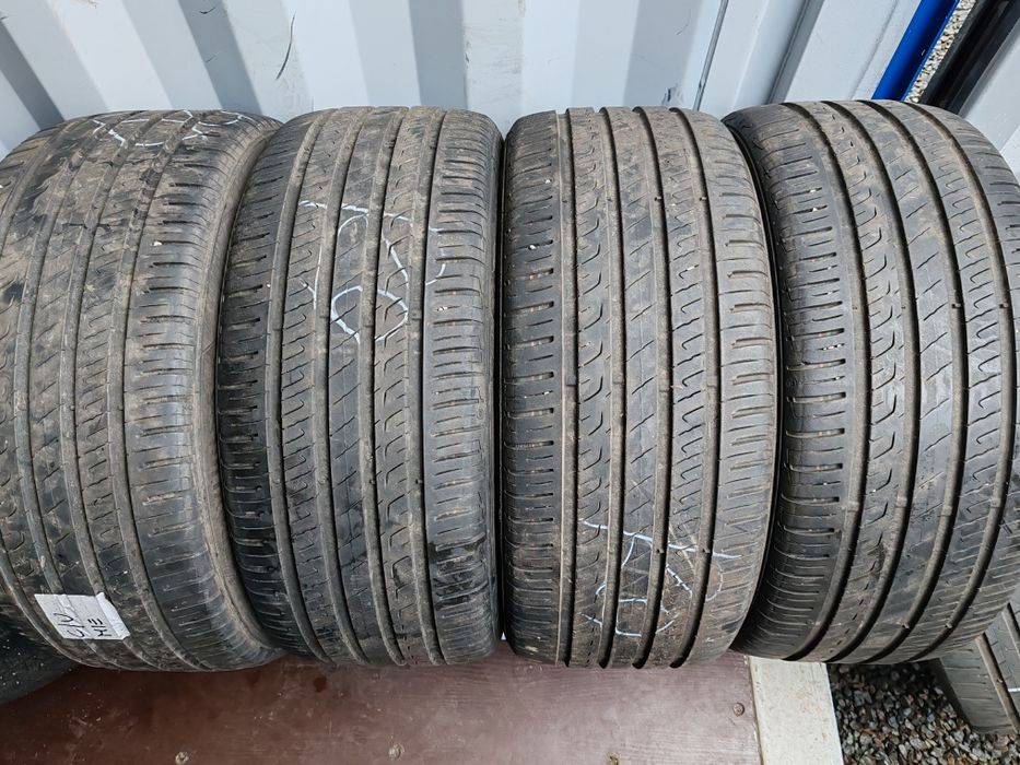 Vând anvelope second hand.