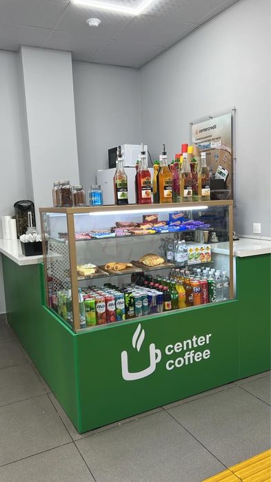 Сдается в аренду новая кофейня в отделение банка.