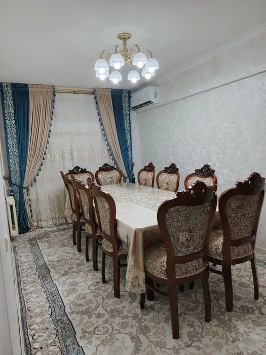 Продается квартира 4/3/4 Шота Руставели_общ.пл 81м2