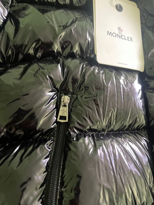 Дамско яке МОНКЛЕР