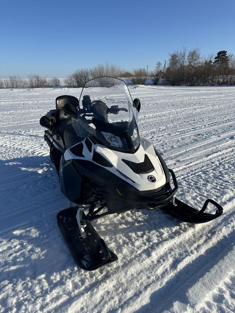 Снегоход BRP Ski doo expedition 1200