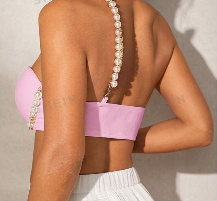 Top elegant cu perle