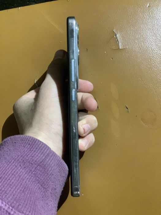 Vivo v40Lite гарантие есть