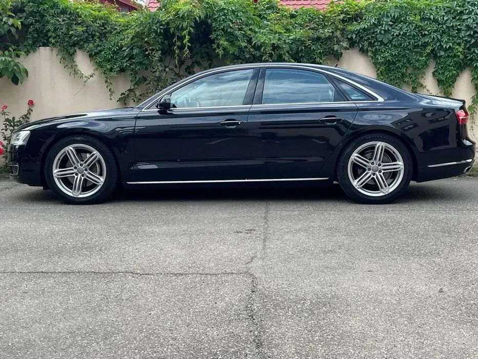 Audi A8 Propietar, Stare tehnica foarte buna, servisata de curand.