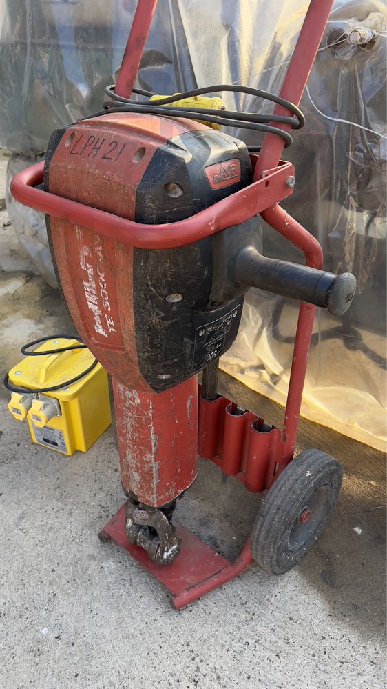 Hilti TE 3000 AVR