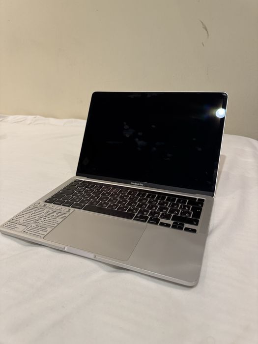 Macbook pro m2 | 8/256gb