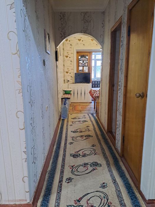 Yunsobod 19 kv yol yuzi 5/4/5/110 kv joyi yaxshi srochniy variyant