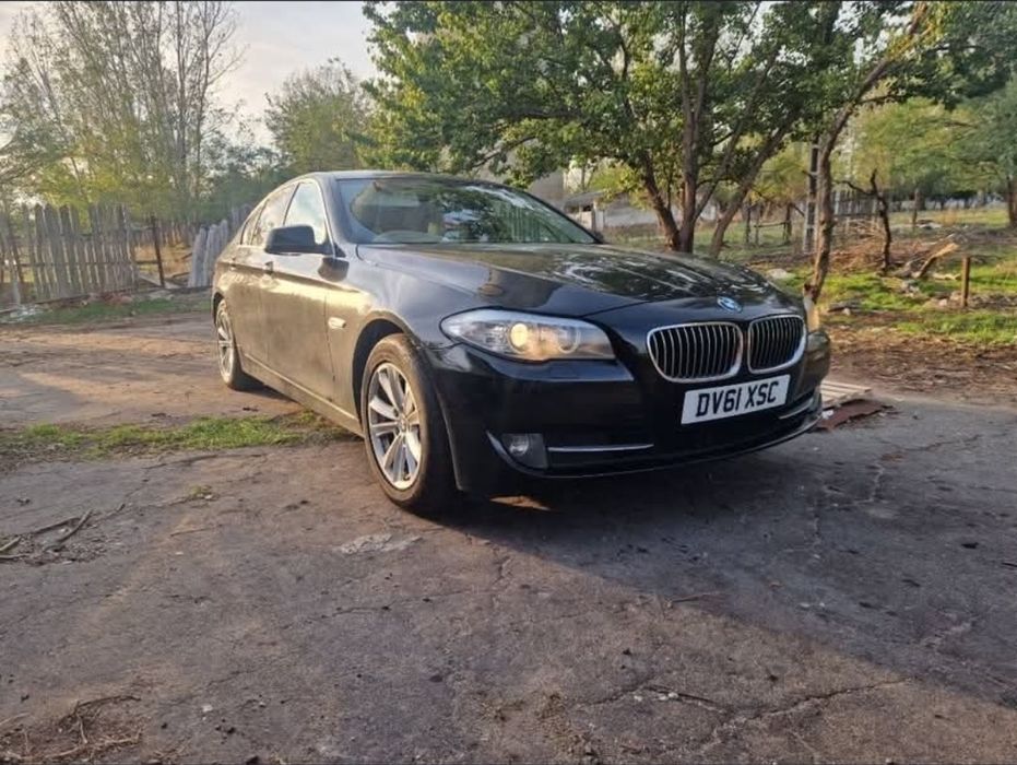 Dezmembrez BMW Seria 5 F10/F11 2011