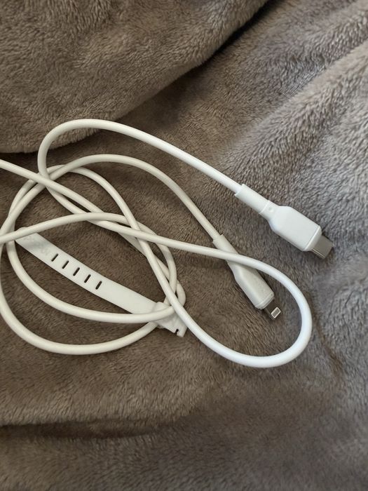 Iphone 12, 256 Gb, пукнат гръб