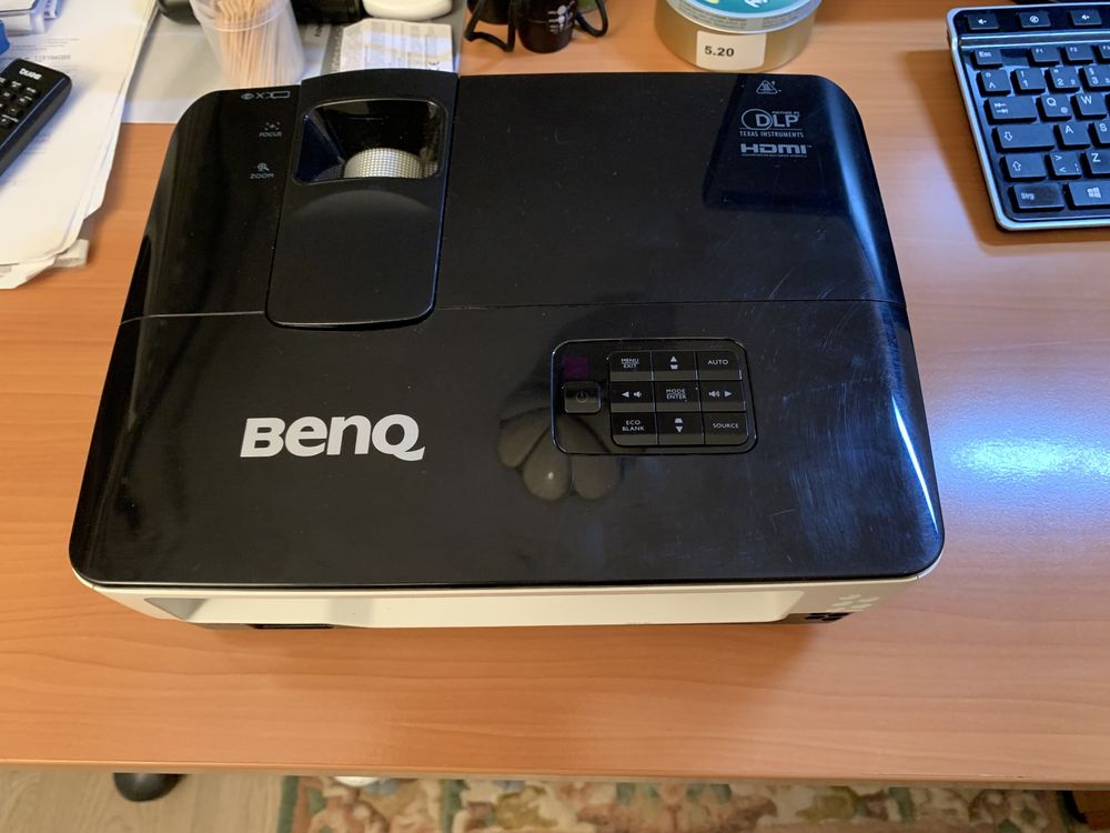 Videoproiector Benq TH681+ in stare perfecta de functionare