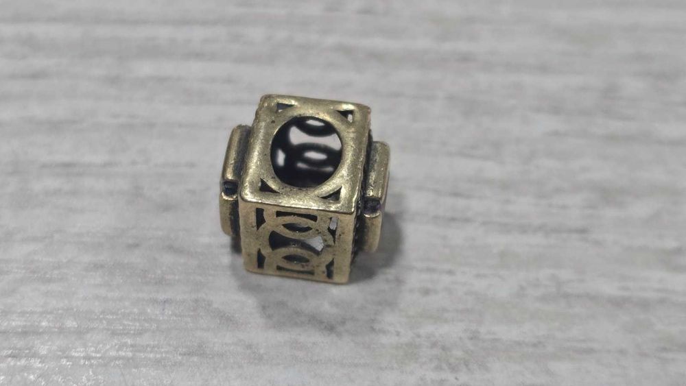 Златен талисман за гривна пандора 14 карата