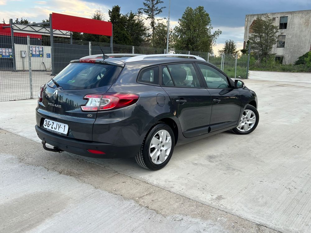 Renault Megane 1.5D…oferita spre vanzare de parc Auto