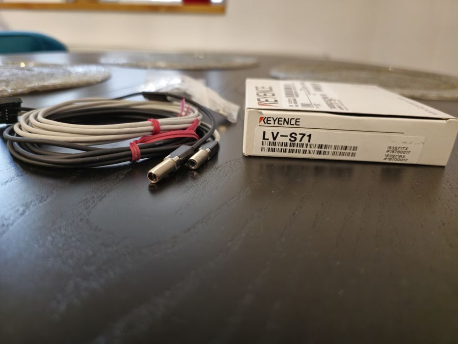 Echipamente industriale la 50% din pret: senzori, surse, laser, swith,