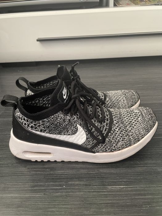 Nike air max thea 38 номер