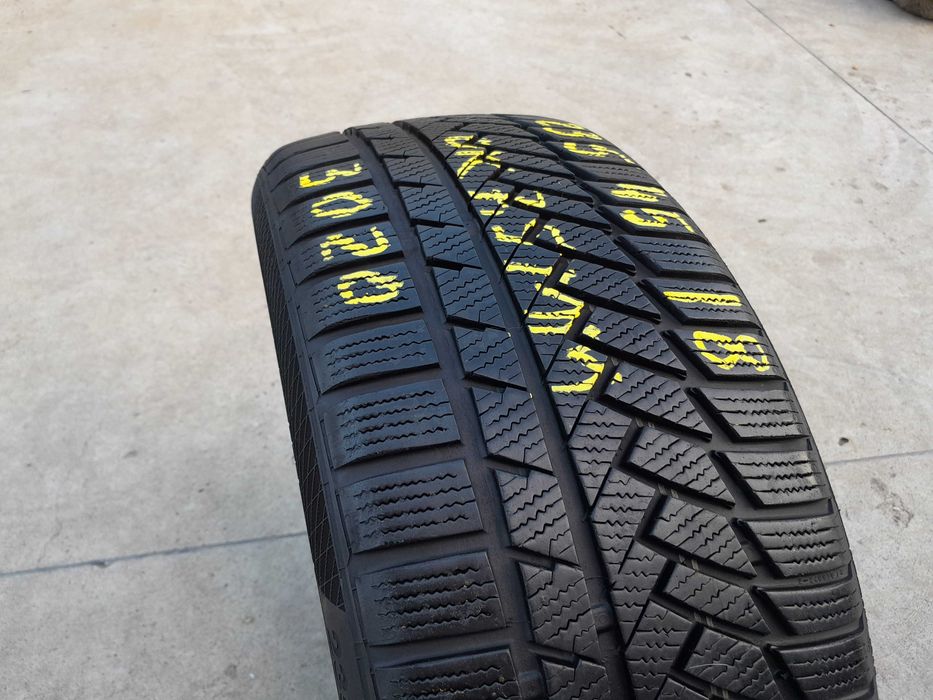 O anvelopa iarna 235 45 18 continental wintercontact TS850P 7,5mm 3020