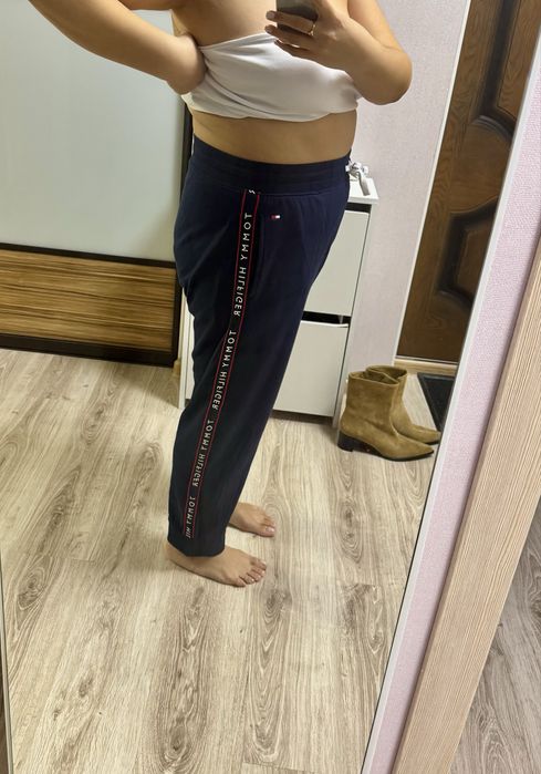 Продам брюки спортивные бренда Tommy Hilfiger