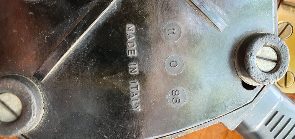 Шевна машина SALMOIRAGHI Milano