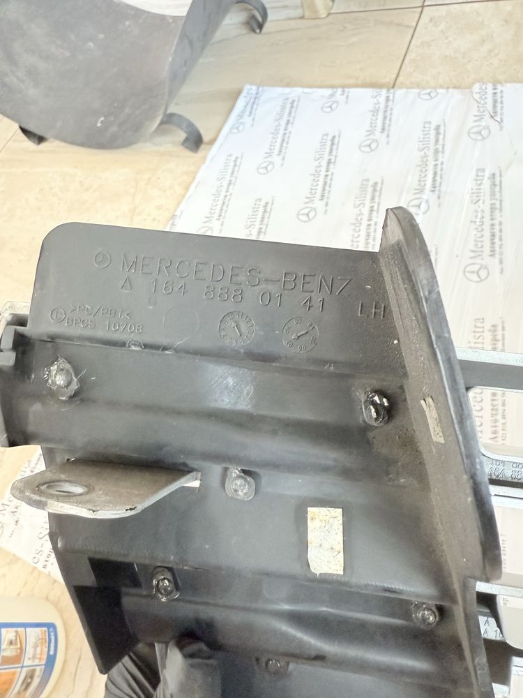 Оригинална решетка Мерцедес МЛ W164 Mercedes ML maska