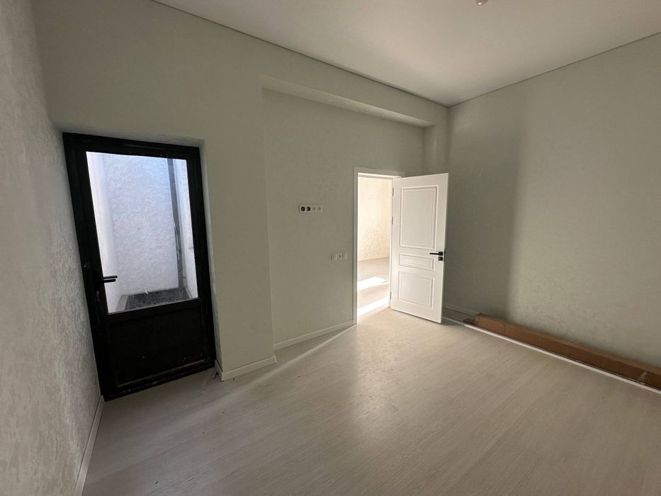 Продам евро дом янгиюльский район