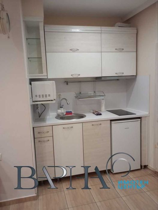 Дава се под наем Едностаен апартамент в Варна, Център - 35 кв.м за 336.6 € - Снимка #1