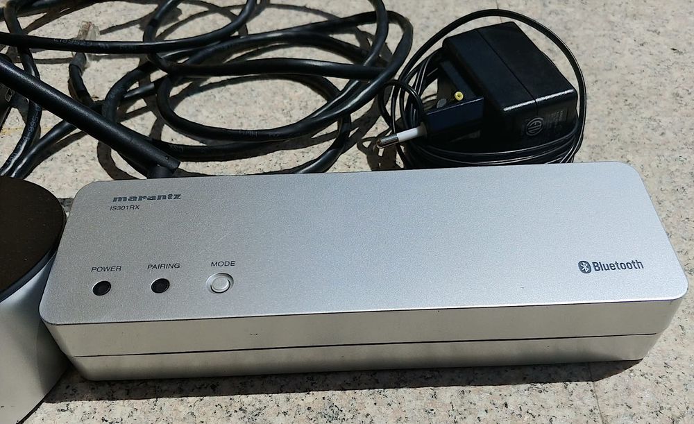 Marantz IS301 RX Bluetooth + docking pentru Apple audio-video