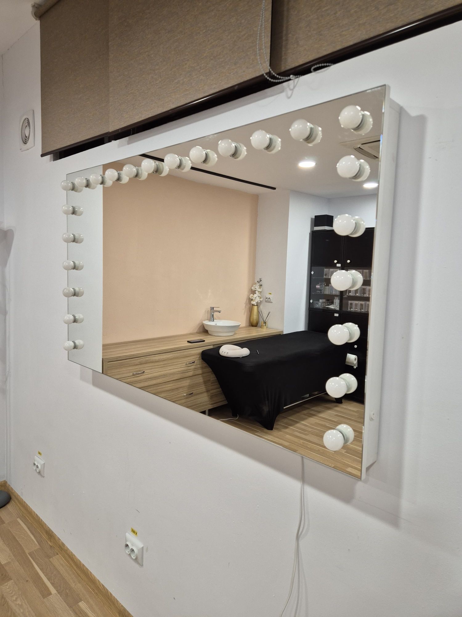 Oglinda Makeup Hollywood, machiaj , de perete , nu masa