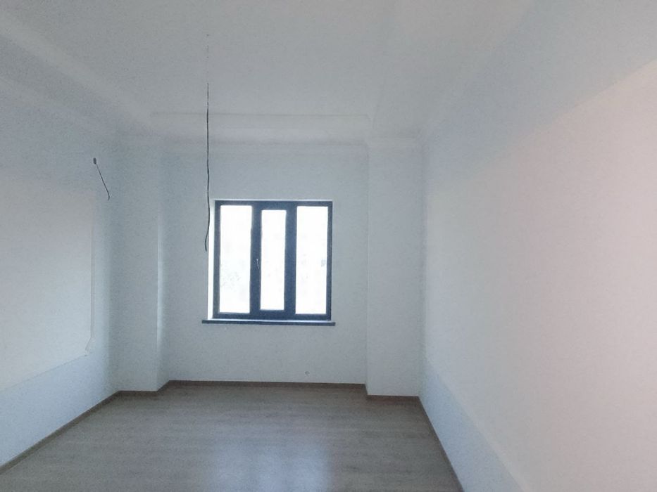 Срочно продается 7 комнатная участка 3 сот