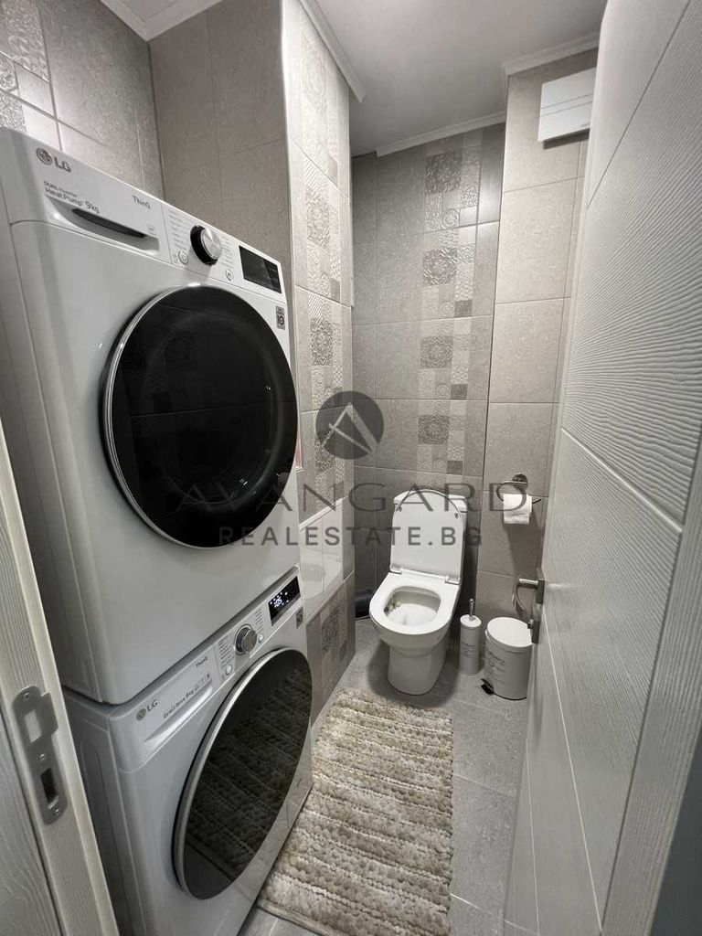 Продава се Многостаен апартамент в Пловдив, Кючук Париж - 95 кв.м за 3093 €/кв.м - Снимка #9