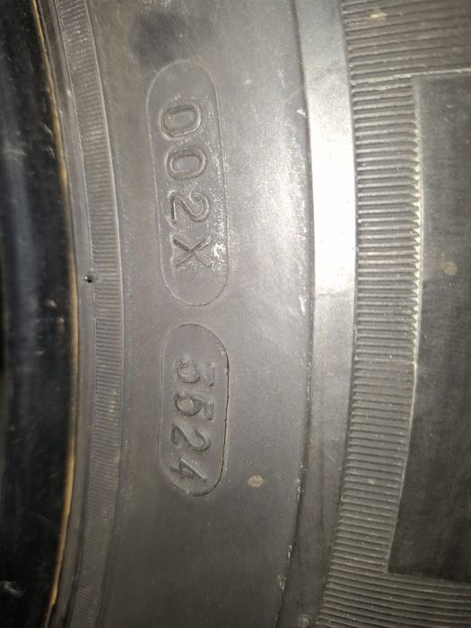 235 65 16с Michelin дот 2623 и дот3524 2броя цената е за 1бр