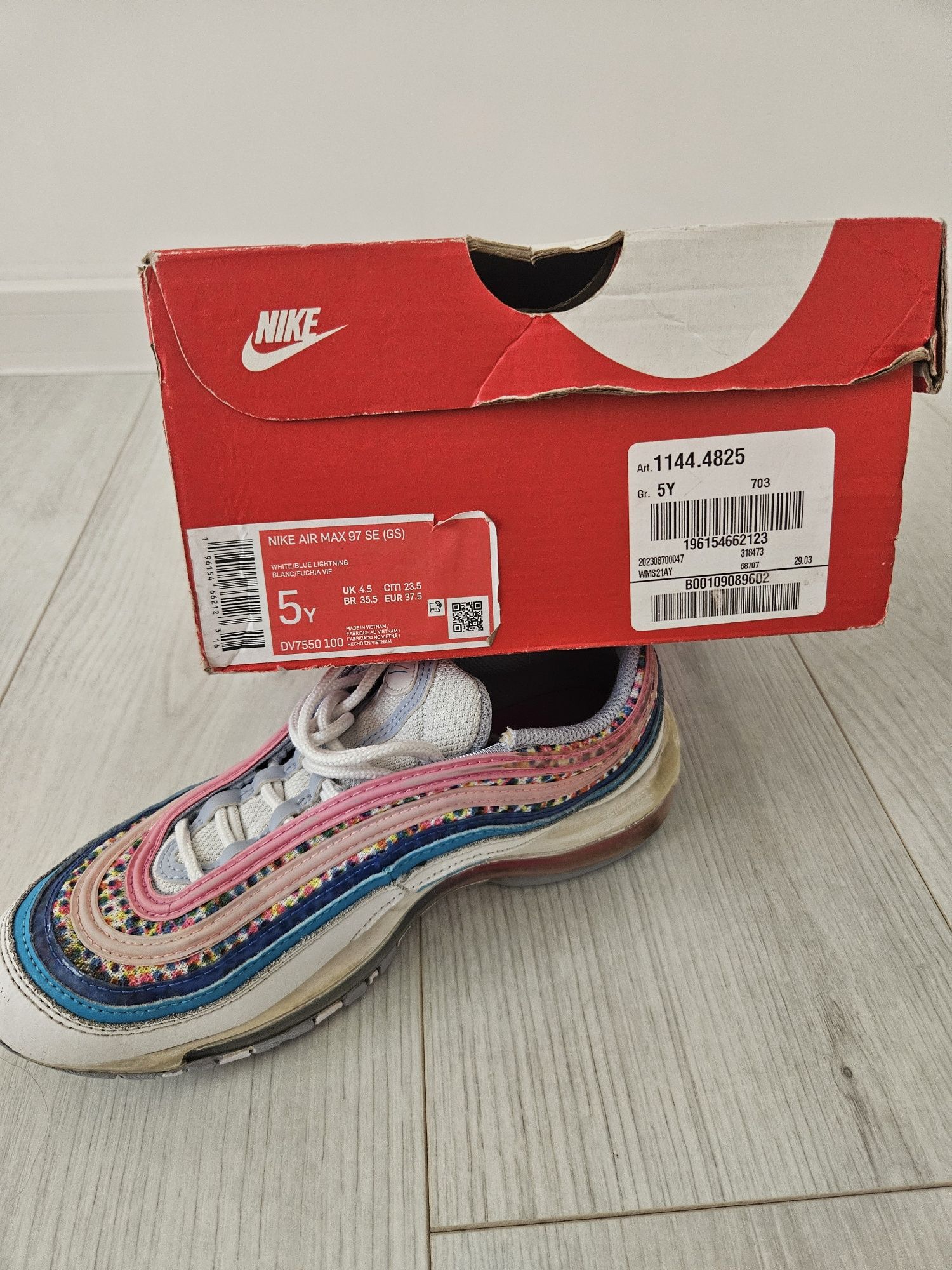 Маратонки NIKE air max