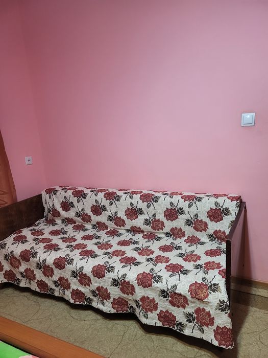 Продаётся раскладной диван б/у