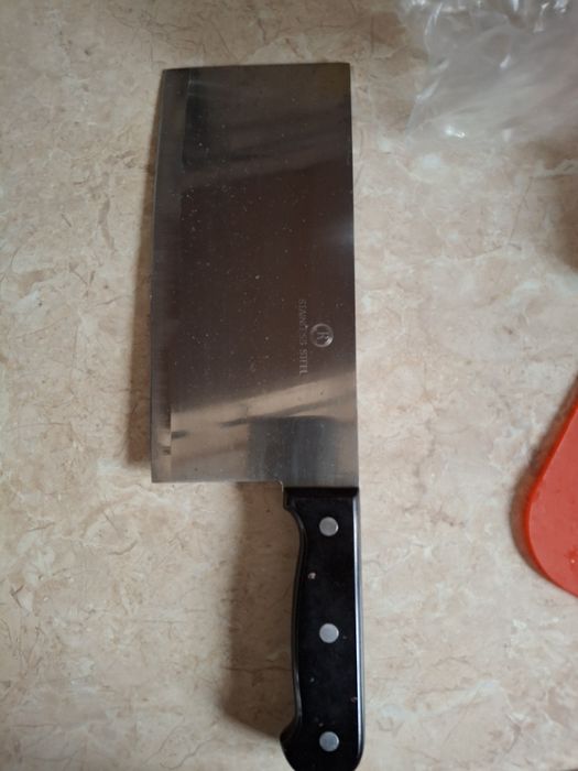 Продам нож топорик