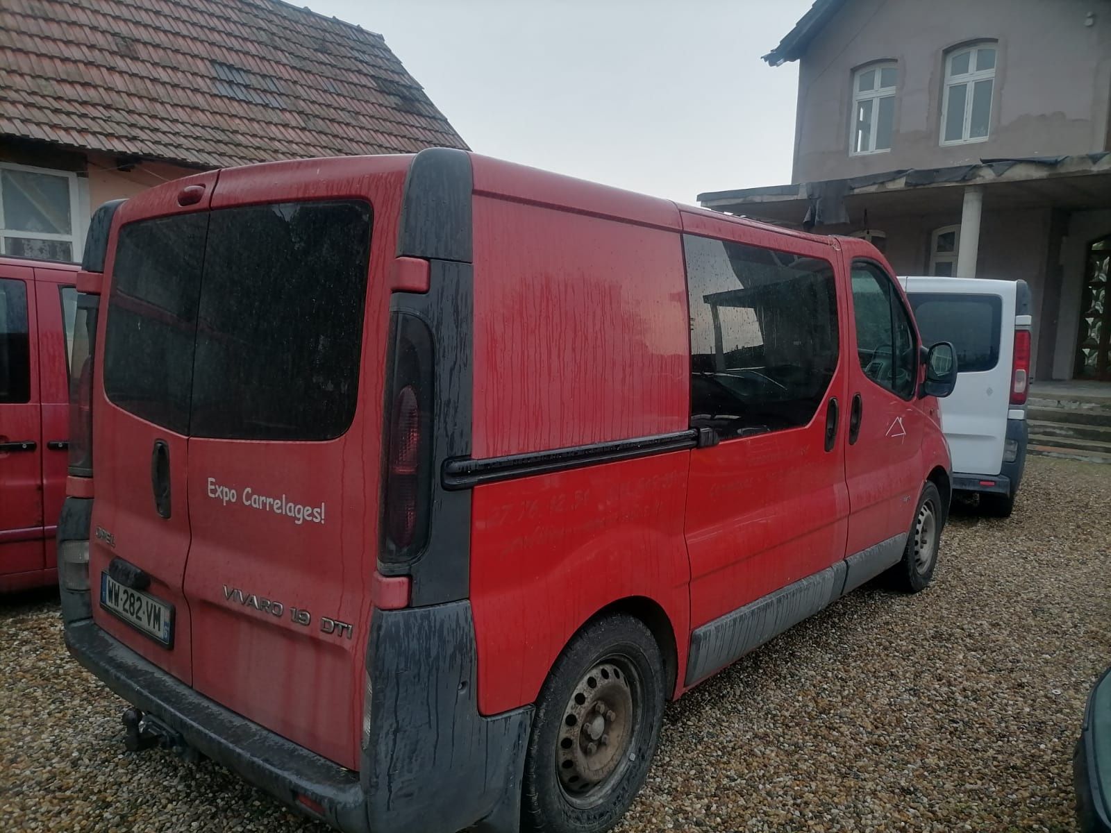 Pachet 2 Opel Vivaro - Nissan Primastar 4190eur ambele!