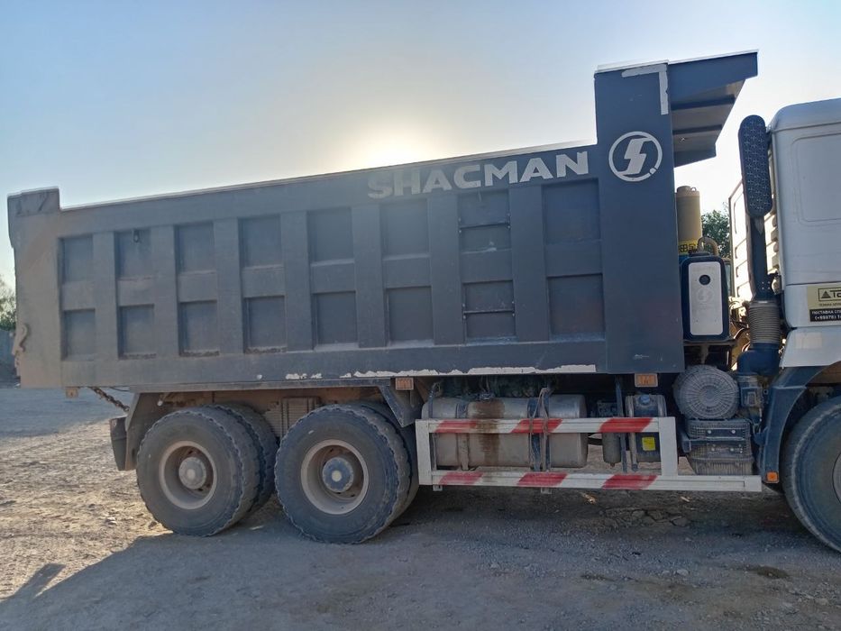 Shacman samasval sotiladí