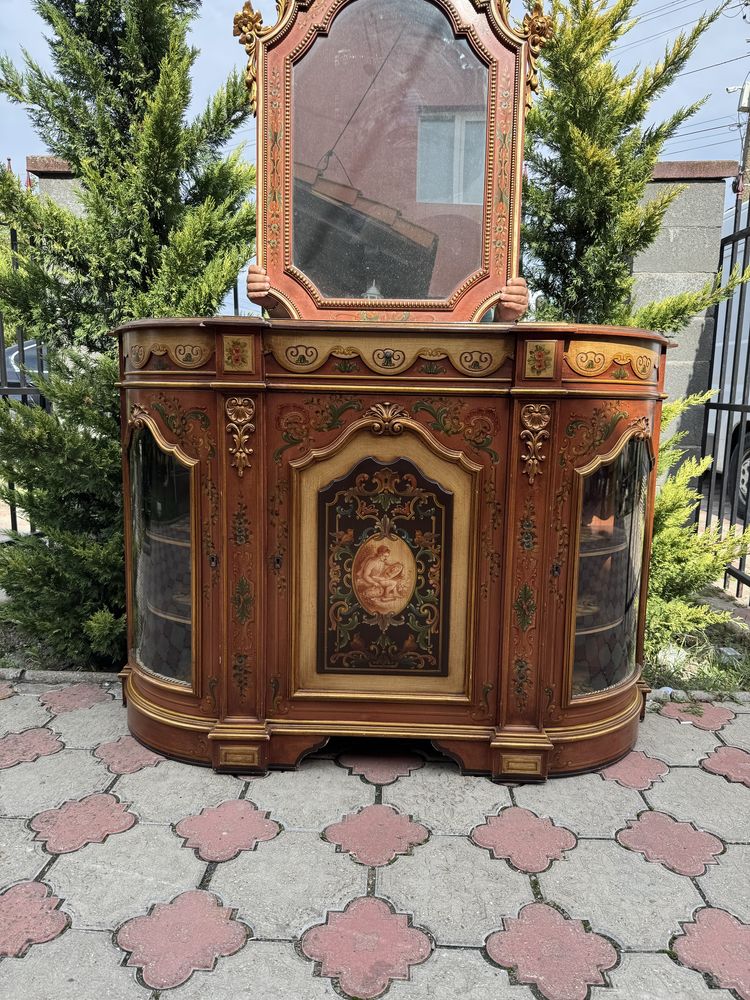 Comoda pictata din lemn masiv, cu oglinda