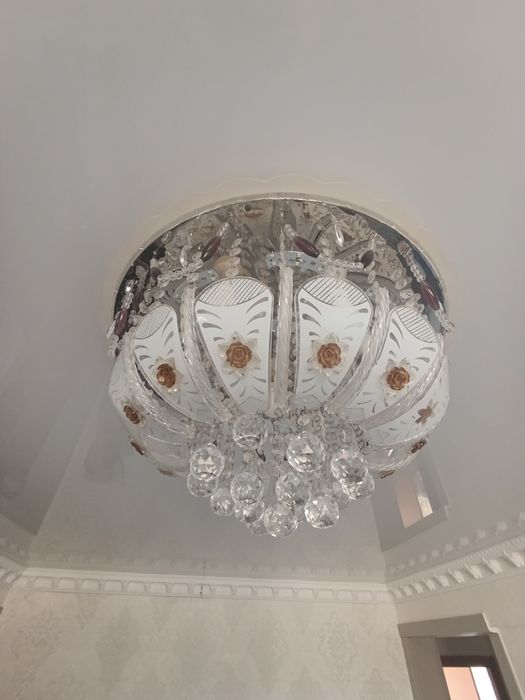 Люстра подвесная кристальная