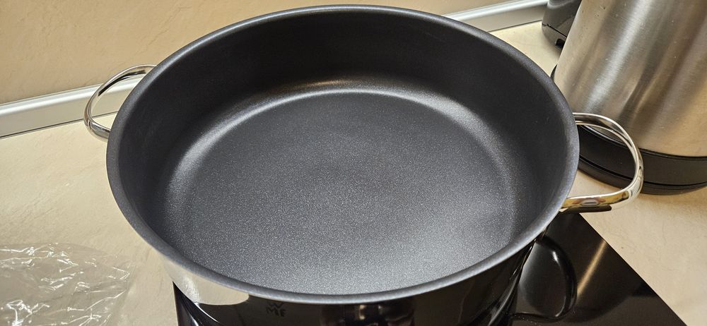 Продавам  Нов Тиган WMF