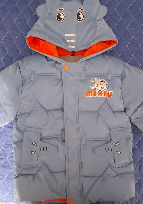 Куртка на мальчика.