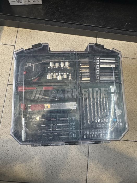 Комплект винтоверт и ъглошлайф Parkside