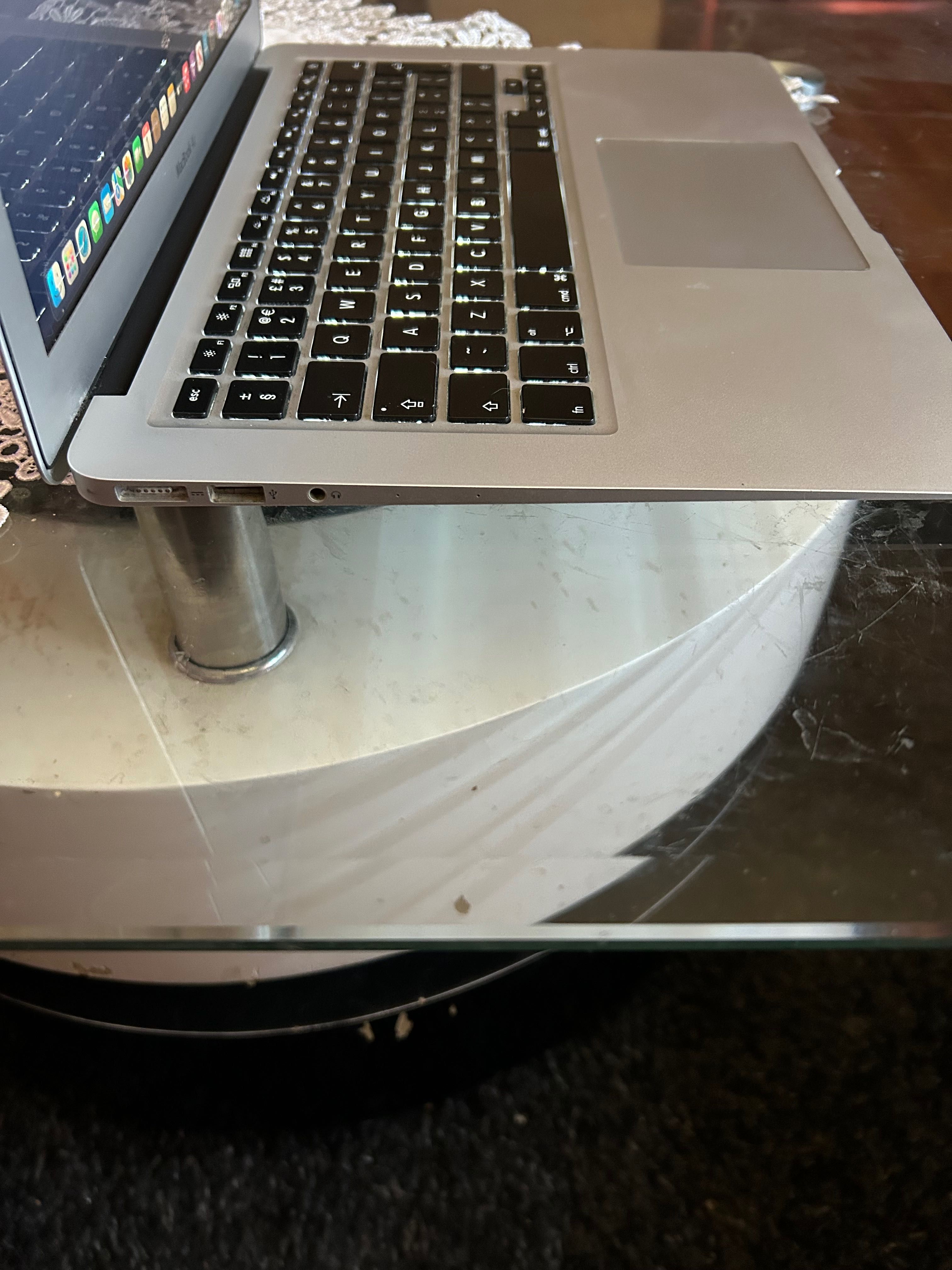 Лаптоп MacBook Air 13