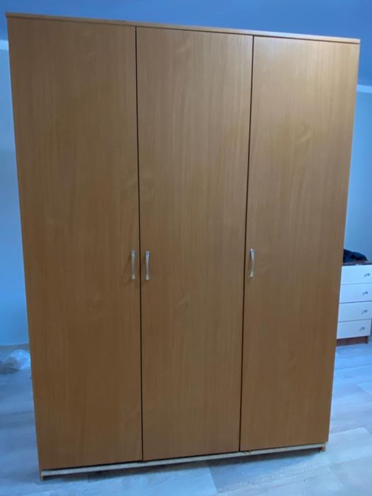Шкаф 1.50м выс1.70