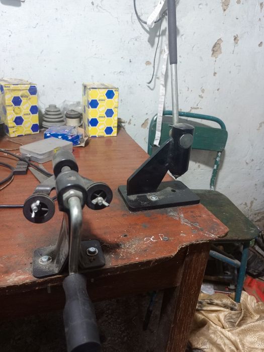 Продам два станка расклёпывать цепи и заклёпывать на бензо электропилы