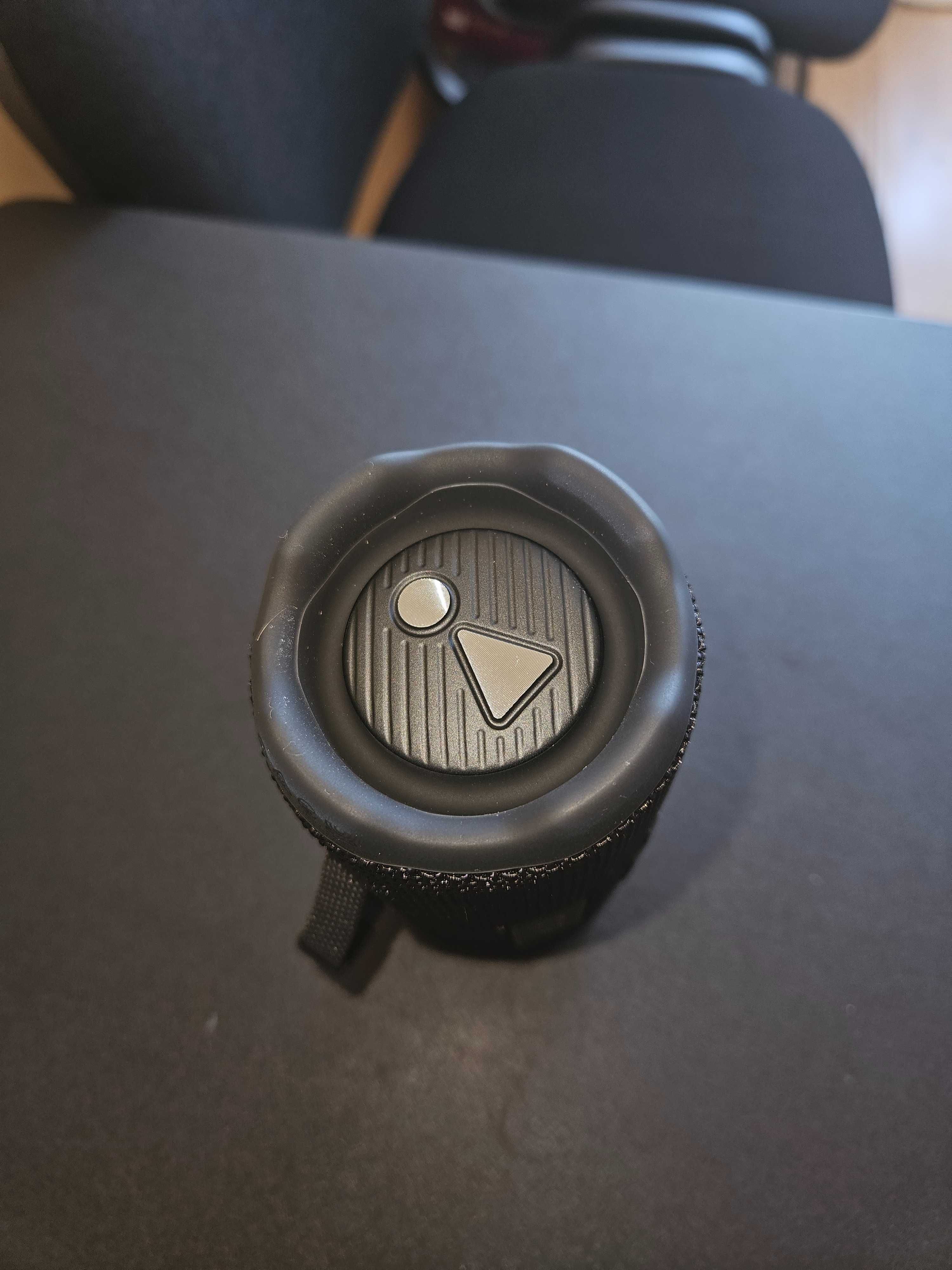 Преносима тонколона JBL Flip 7