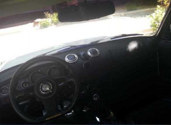 Vaz 2106 sotiladi