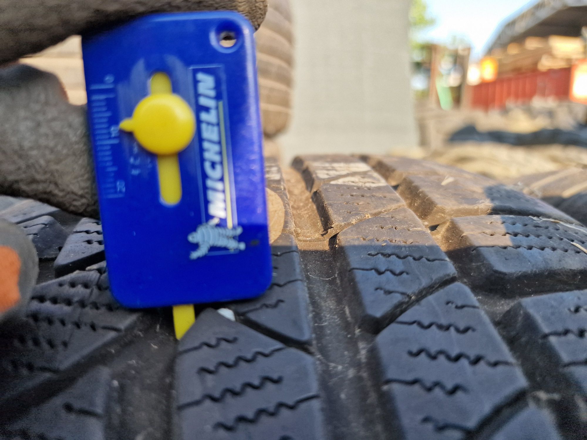 Anvelope 265/60R18 marca Continental, M+S ,DOT 2018, 8 mm