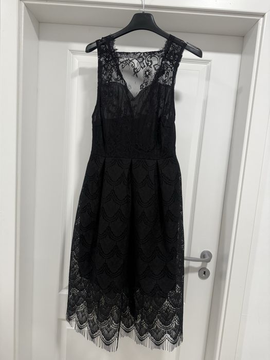 Vand rochie dantela M