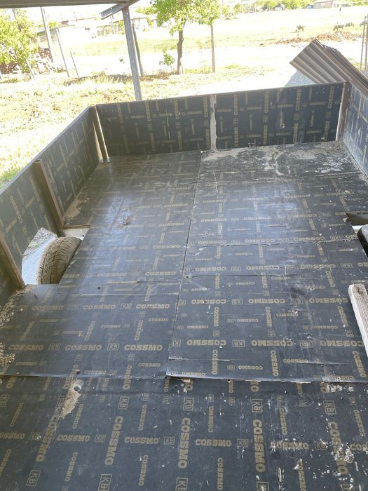 Ремарке за лек автомобил 4м