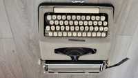 Пишеща машина с кутия