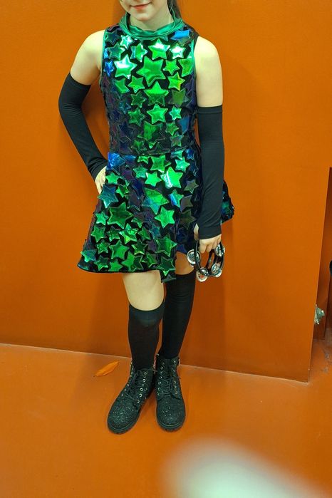 Rochie dans piete verzi 10-11 ani