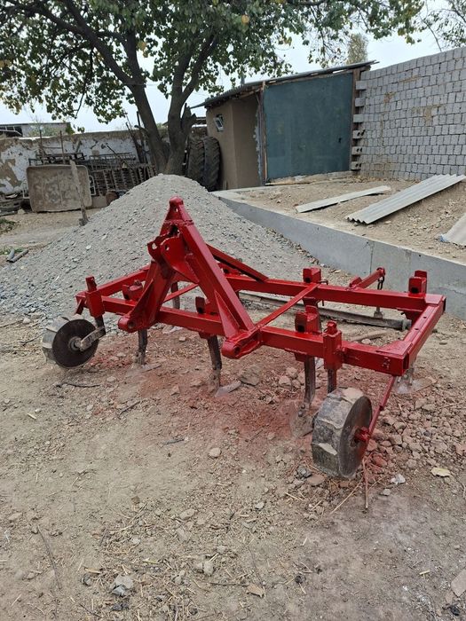 Traktor sotiladi Belarus